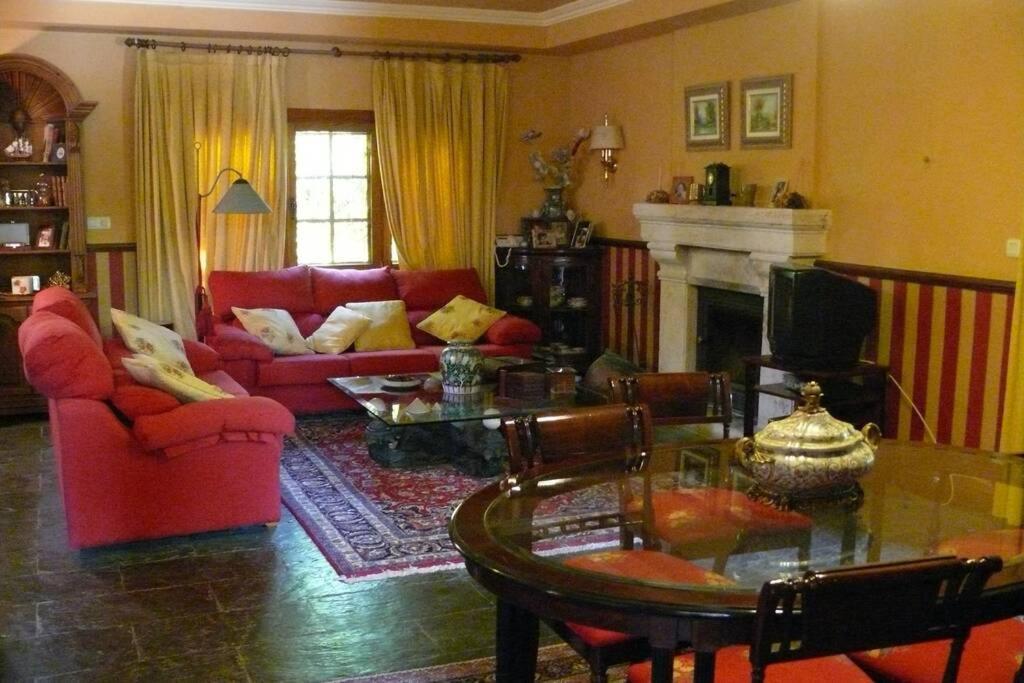 Casa En El Campo Con Encanto 알만사 외부 사진